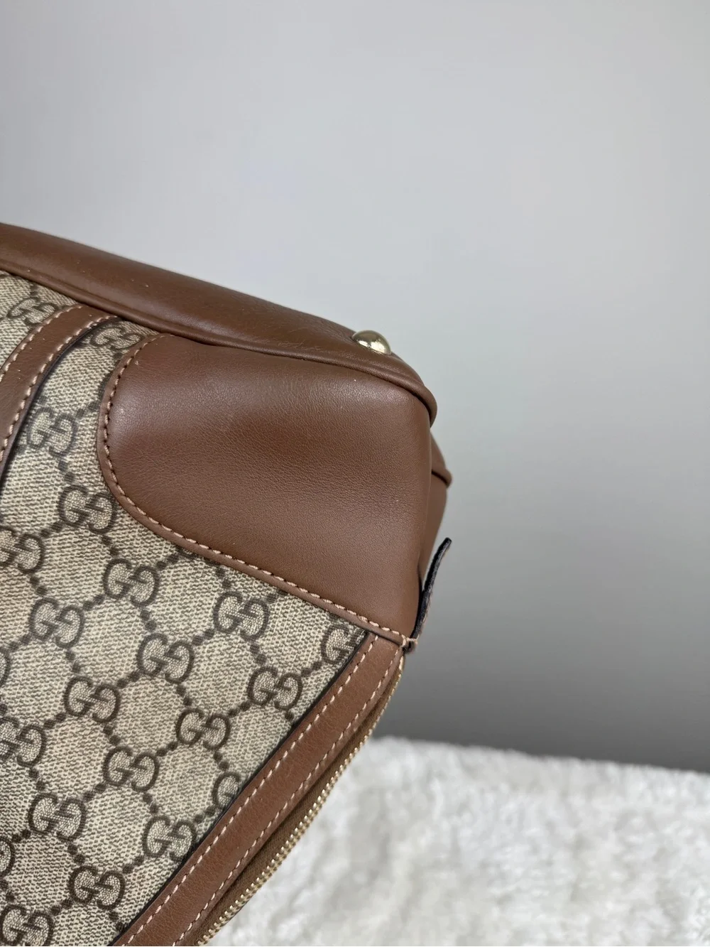 Gucci alma BB Brown GG Supreme Dome Satchel